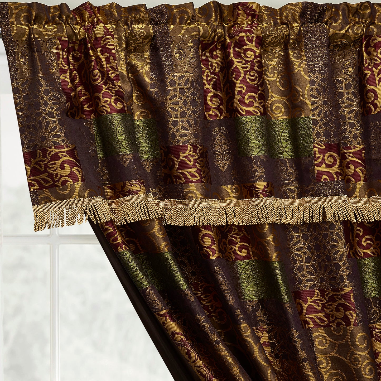 Amelia 4-piece Floral Jacquard Patchwork Window Curtain Set
