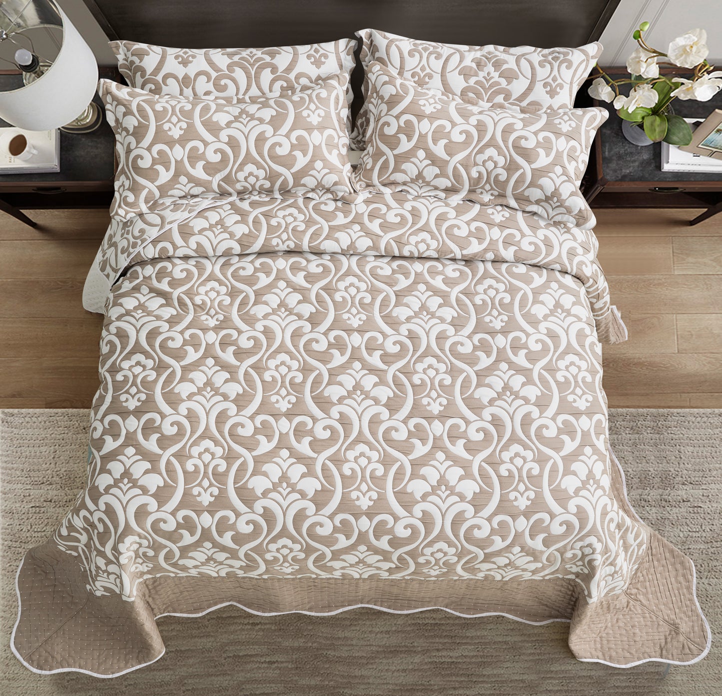 5-Piece Oversized Jacquard Matelasse Damask Pattern Lightweight Reversible Coverlet Set Textured Dot Border