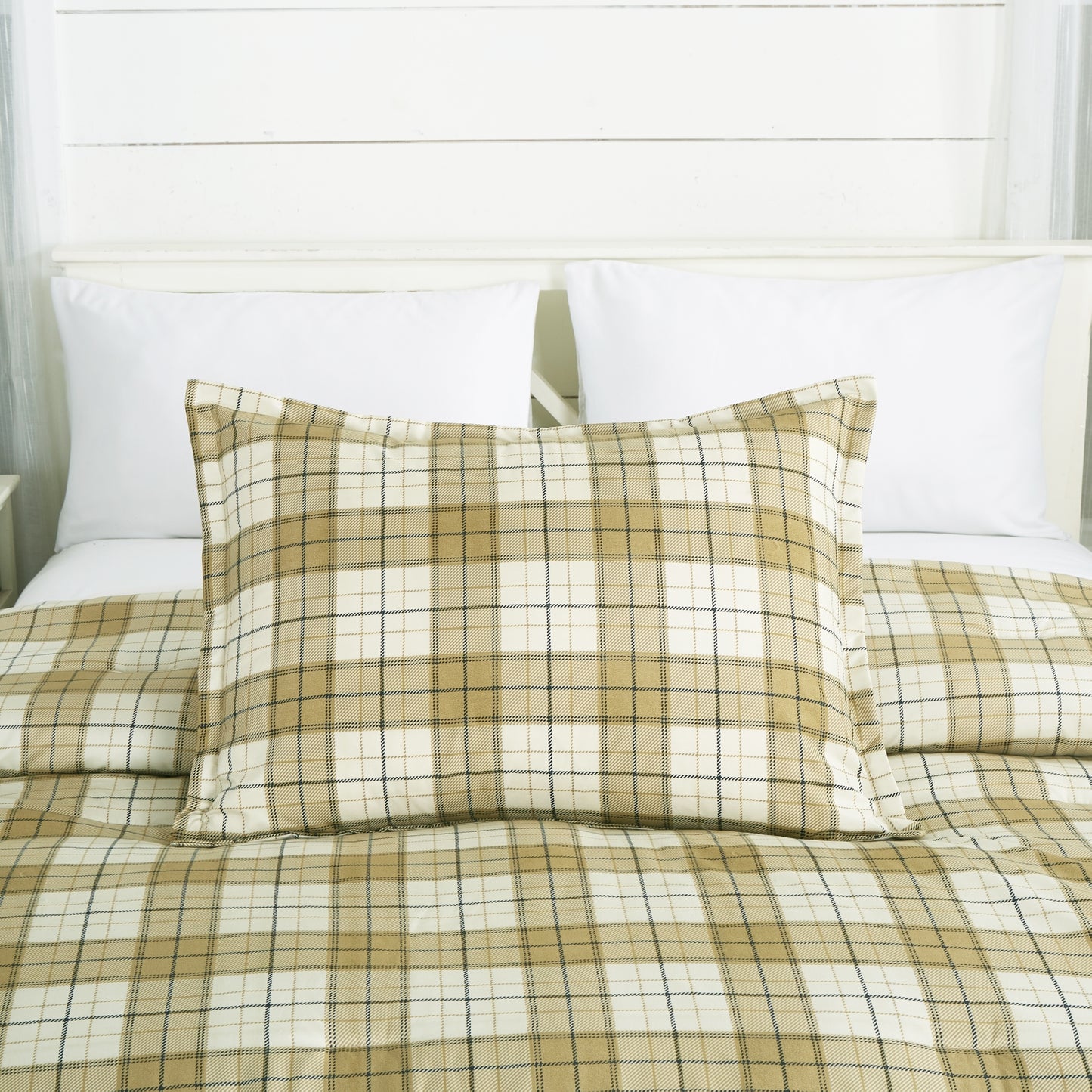 2/3-Piece Plaid Striped Printed Microfiber Comforter for All Season
