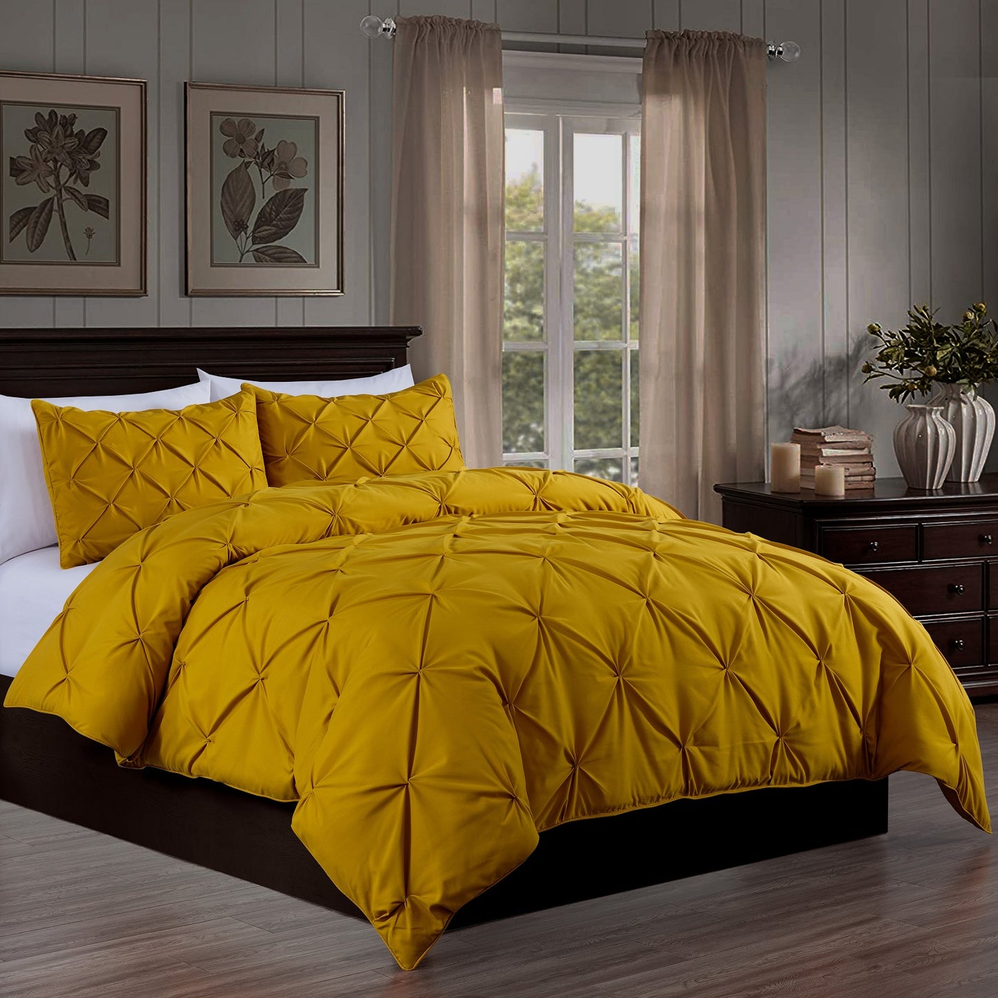 Berlin Pinch Pleat Pintuck Comforter Set