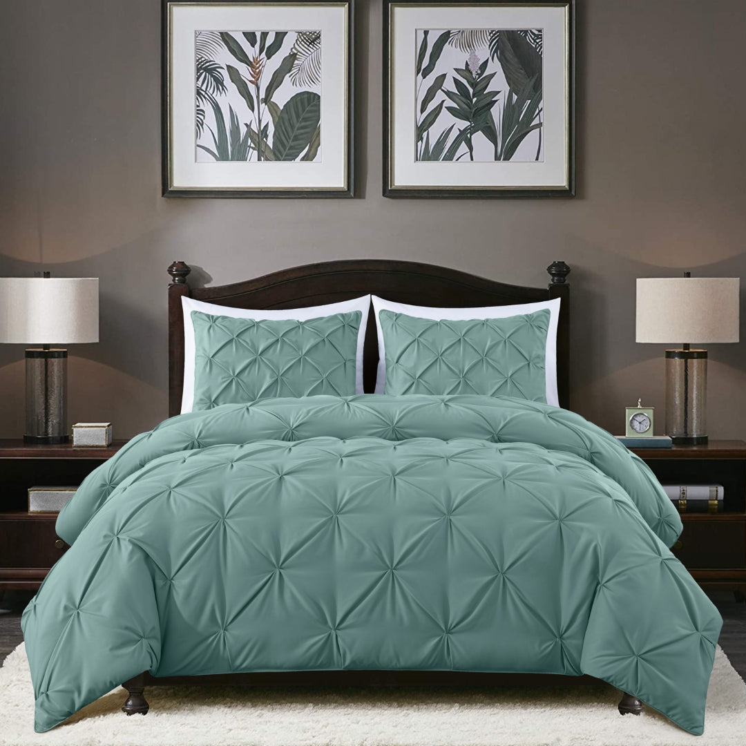 Berlin Pinch Pleat Pintuck Comforter Set