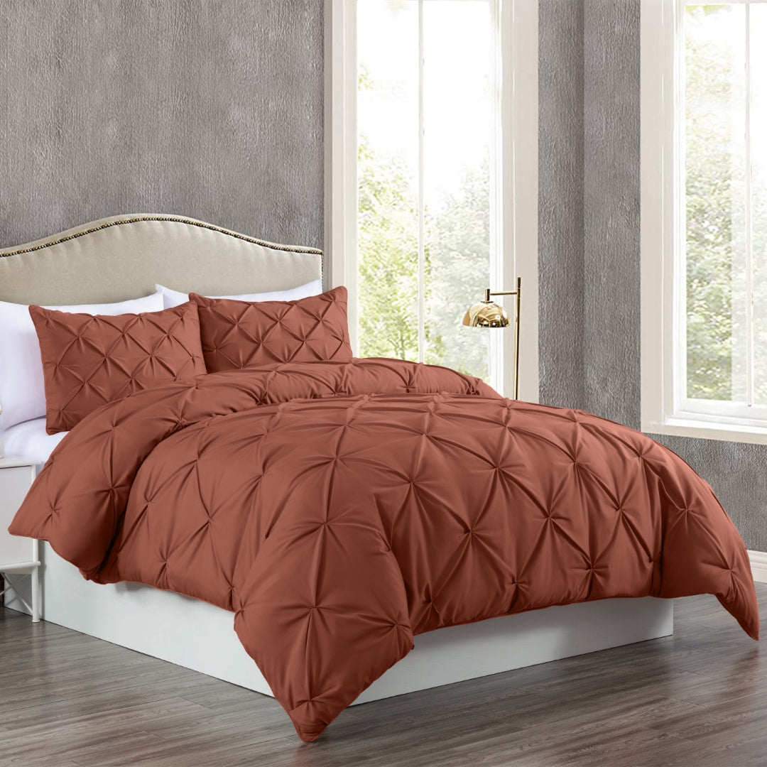 Berlin Pinch Pleat Pintuck Comforter Set