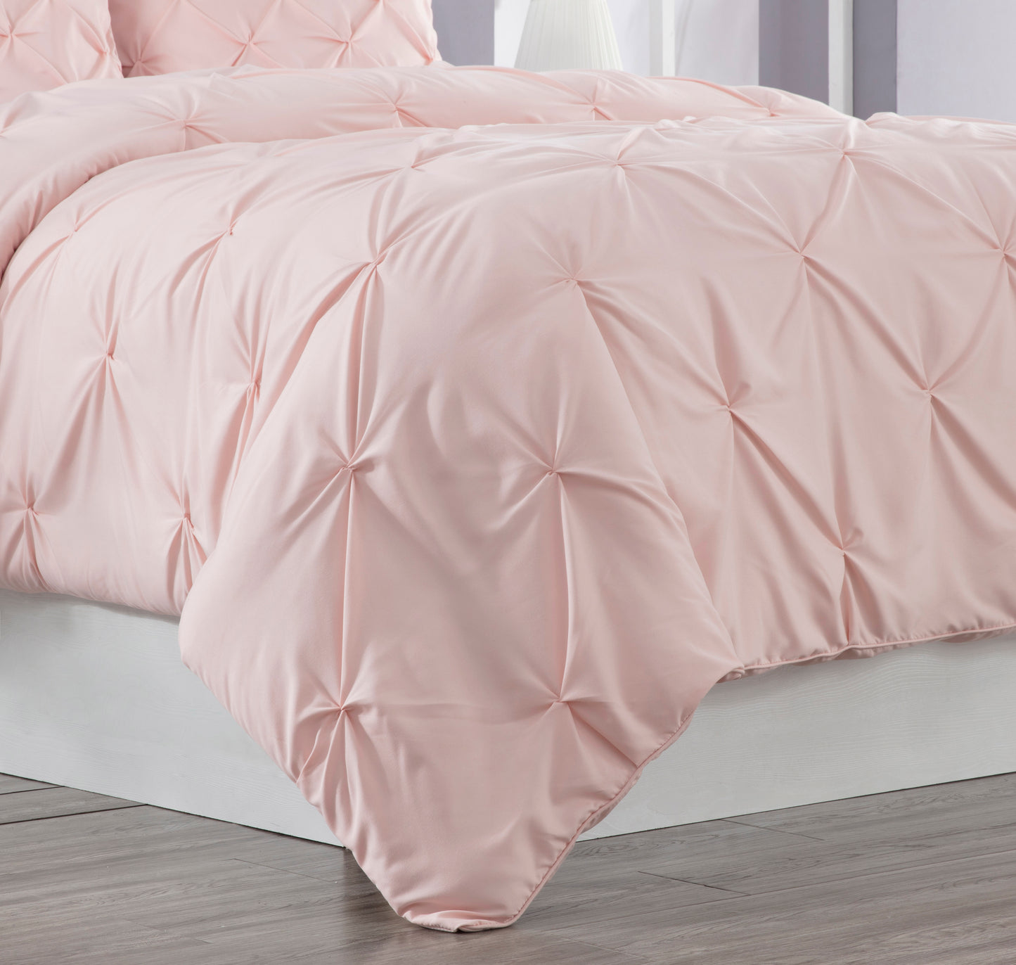 Berlin Pinch Pleat Pintuck Comforter Set