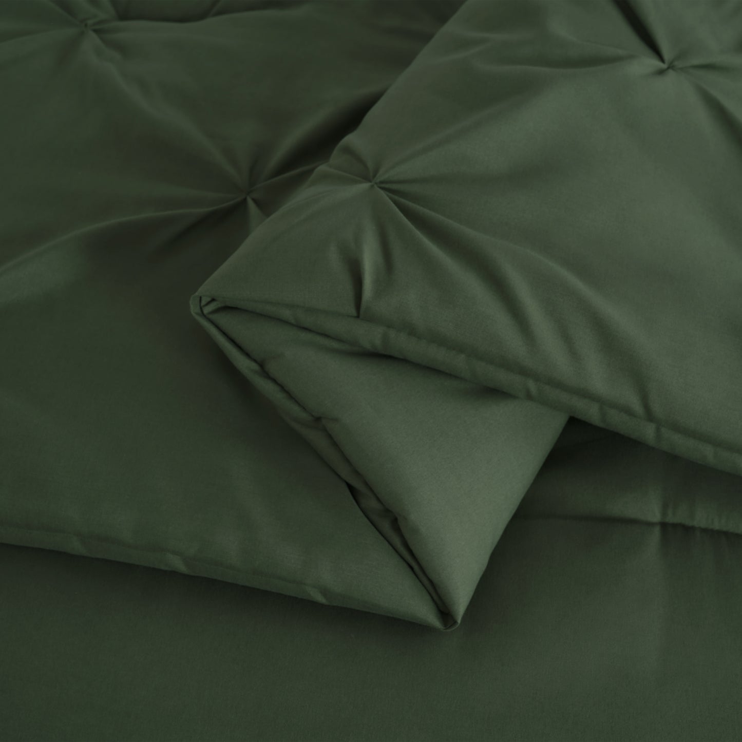 Berlin Pinch Pleat Pintuck Comforter Set