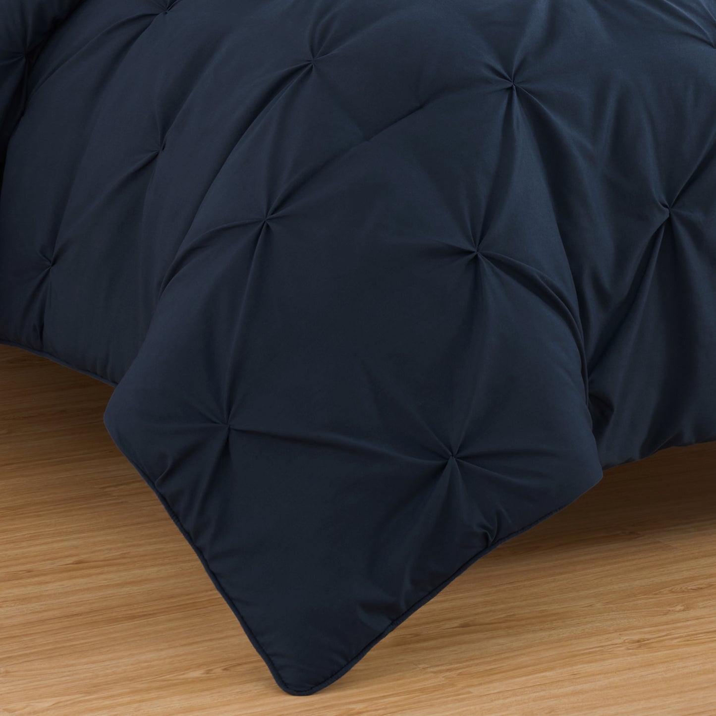 Berlin Pinch Pleat Pintuck Comforter Set