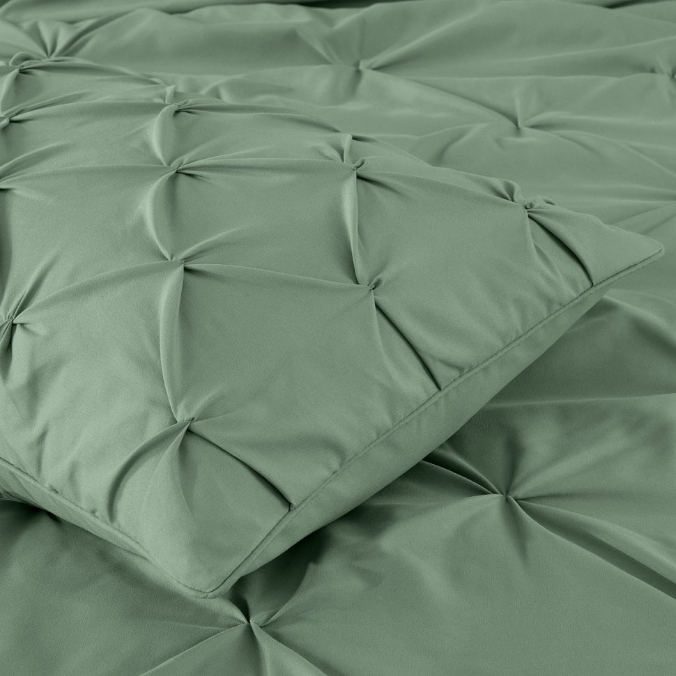 Berlin Pinch Pleat Pintuck Comforter Set