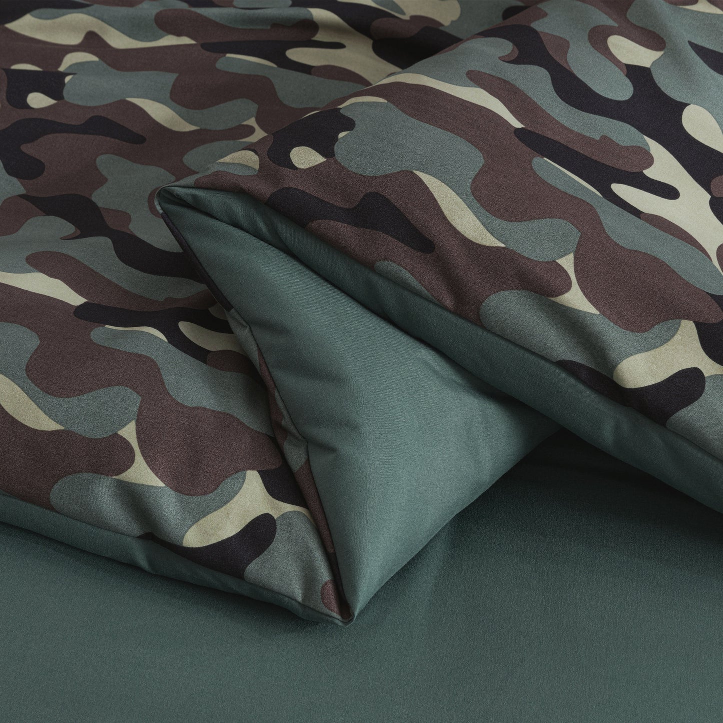 Military Camouflage 2/3-Piece Microfiber Comforter Set