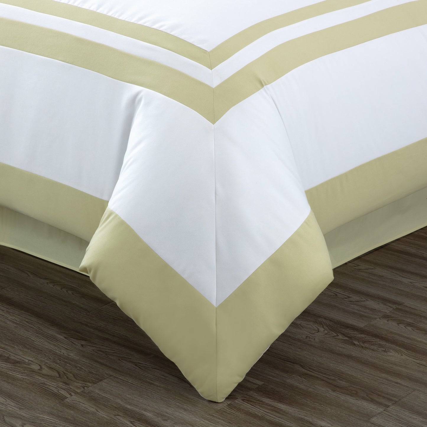 Caprice 7-Piece Hotel style Border Frame Comforter Set