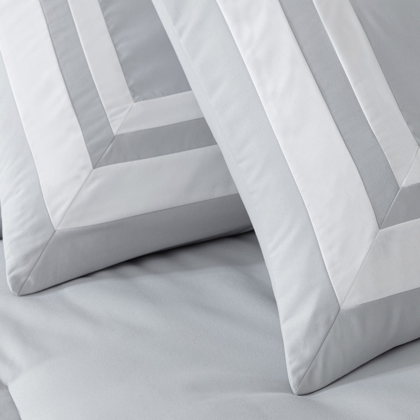 Caprice 7-Piece Hotel style Border Frame Comforter Set