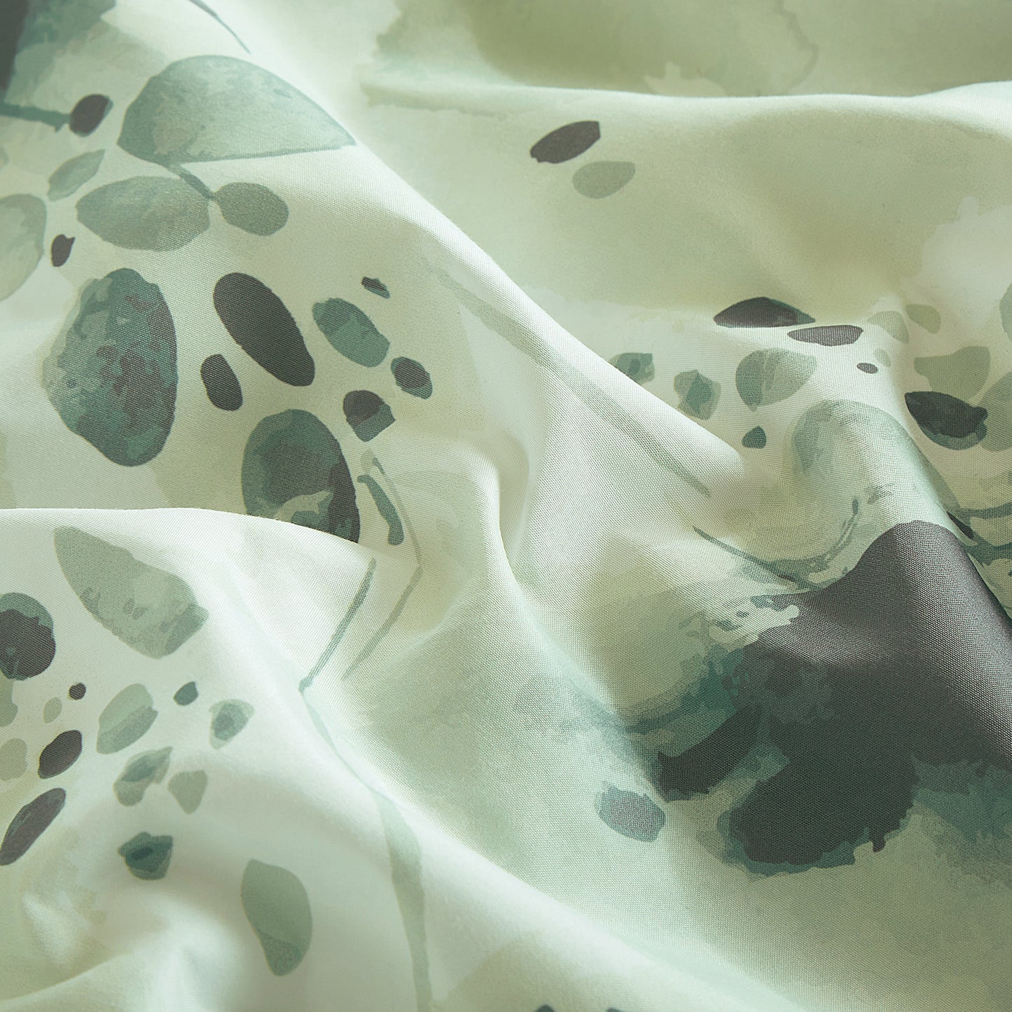 7-Piece Multicolor Printed Microfiber Bed in a Bag Comforter Set With Sheet Set