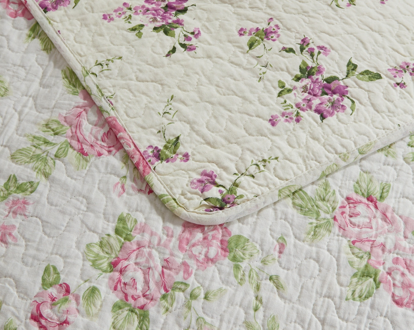 2/3-Piece Printed Lightweight Reversible Stone Washed Cotton Quilt Set