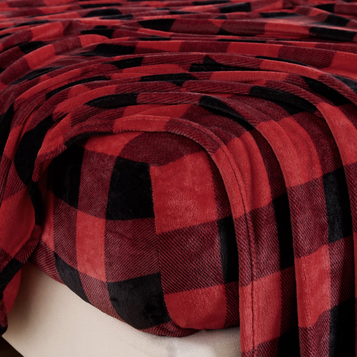 Lavish Extra Soft Microplush Fleece Velvety Bed Sheet Set