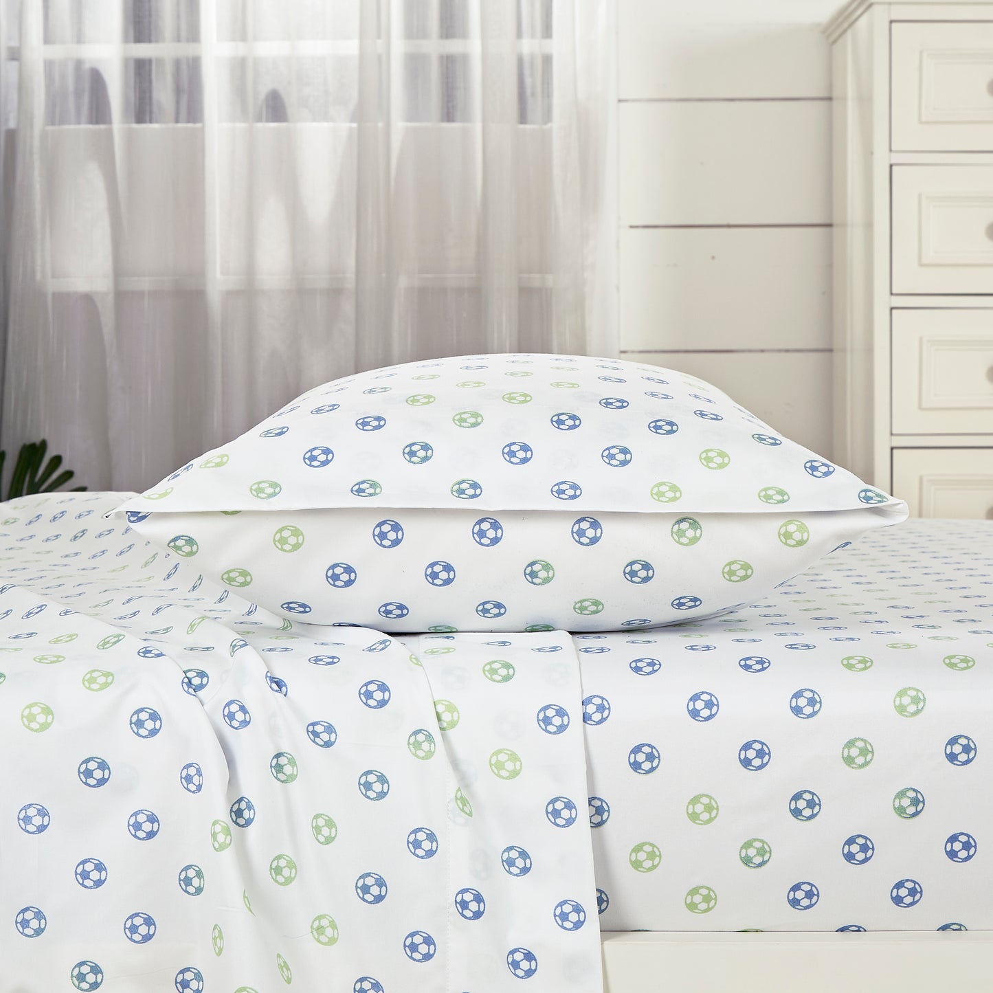 3/4-Piece Kids/Teens Blue Green White Soccer Football Printed Microfiber Sheet Set