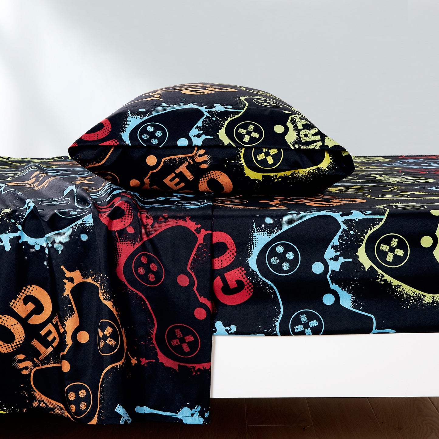 Kids/Teens Whimsical Fun Printed Soft Microfiber Sheet Set