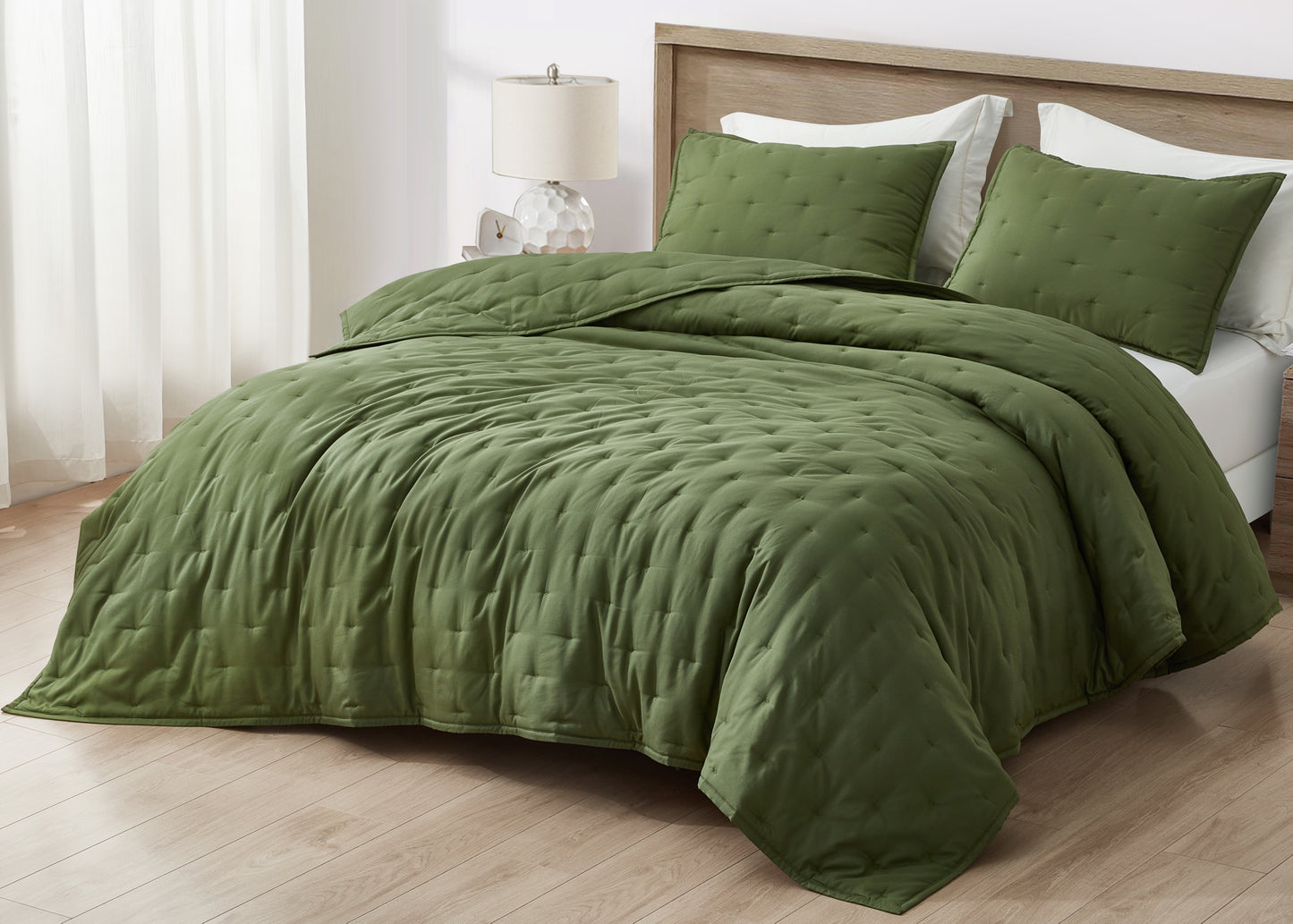 Glen 3-Piece Rayon Derived from Bamboo & Polyester Blended Crescent Stitched Quilt Set