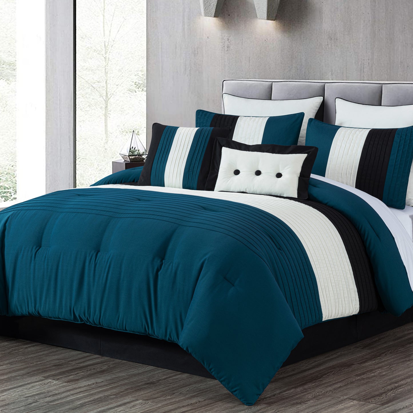 Loft 8-Piece Luxury Striped Pleated Comforter Set