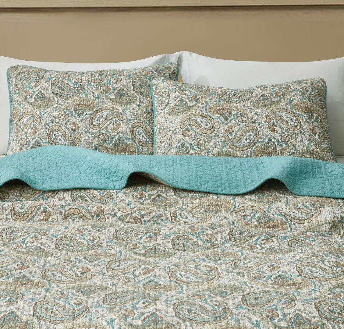 2/3-Piece Printed Lightweight Reversible Stone Washed Cotton Quilt Set