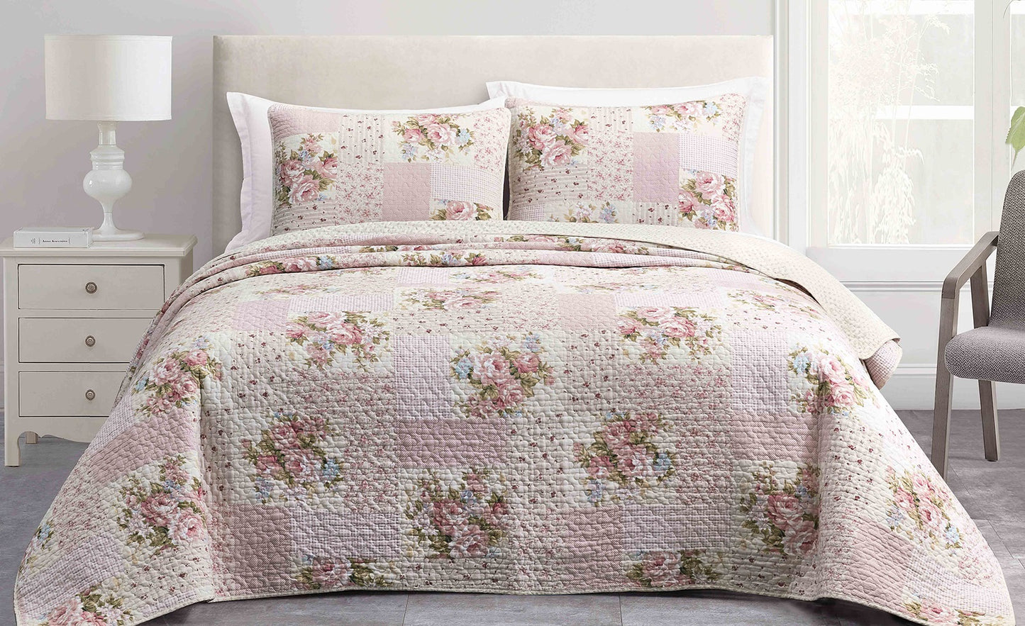 2/3-Piece Printed Lightweight Reversible Stone Washed Cotton Quilt Set