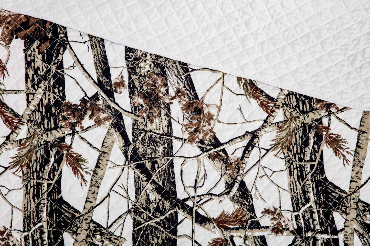 Salem Cabin Lodge Forest Woods Camouflage Quilt Set