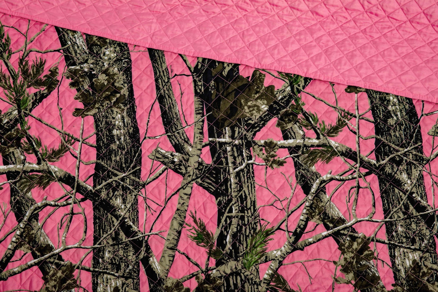 Salem Cabin Lodge Forest Woods Camouflage Quilt Set