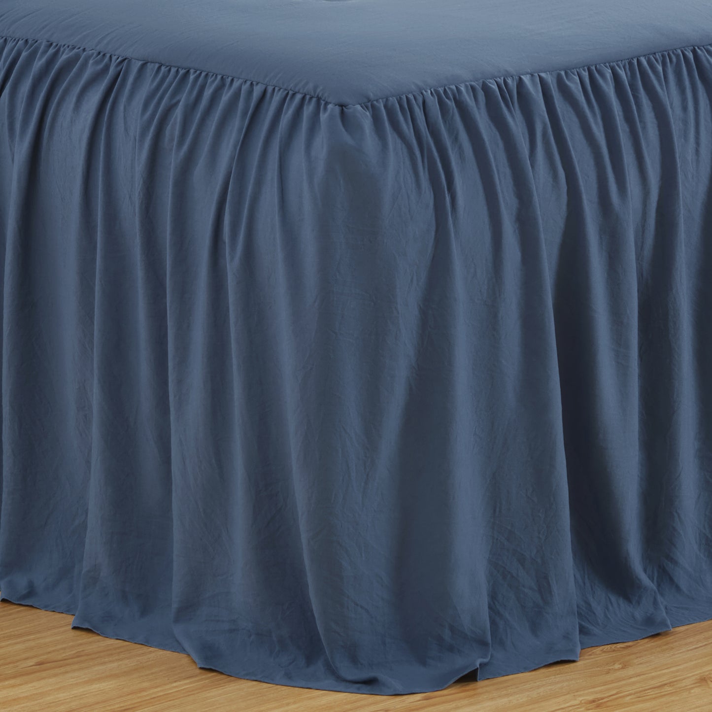 Sinclair French Country Chic Farmhouse Ruffle Skirt Bedspread Set