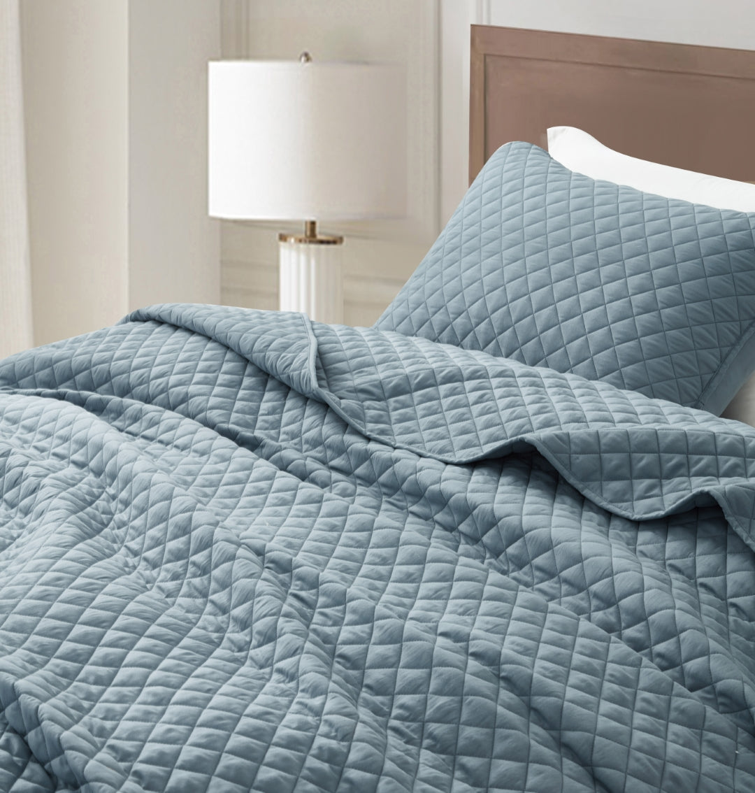 Teo Diamond Stitch Soft Washed Microfiber Quilt Bedspread Set
