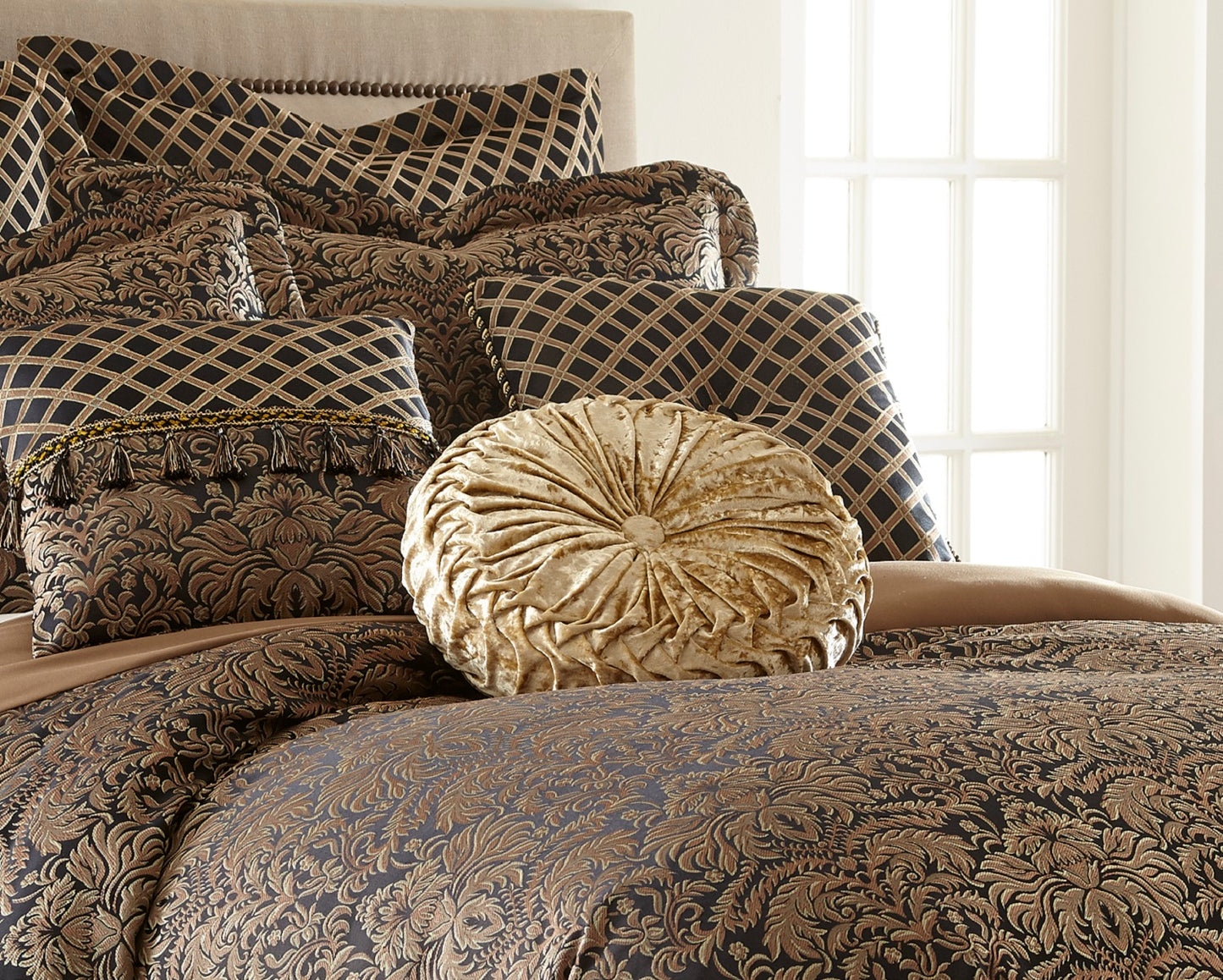 Valencia 9-Piece Black Gold Floral Jacquard Comforter Set