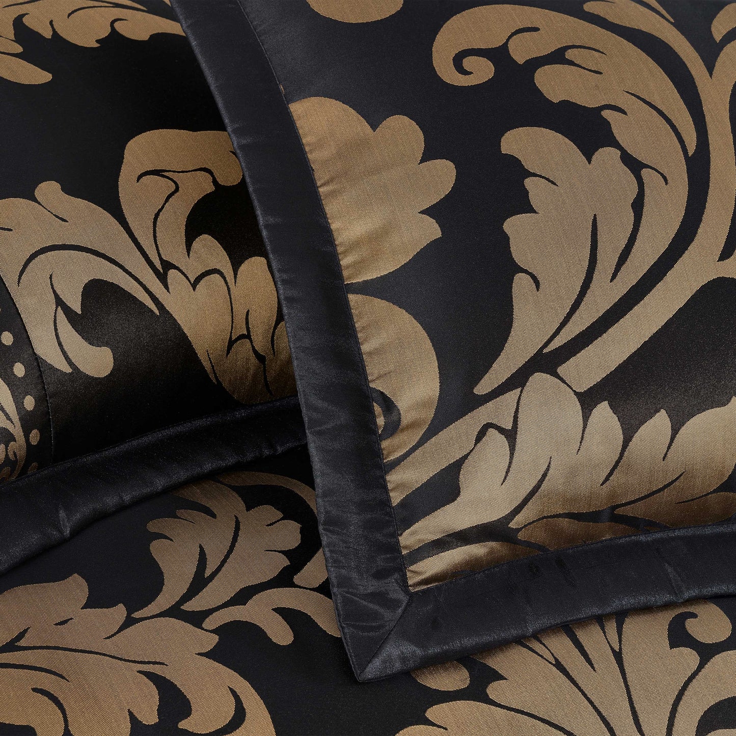 Valor 7-Piece Luxury Jacquard Floral Bed in a Bag Comforter Set