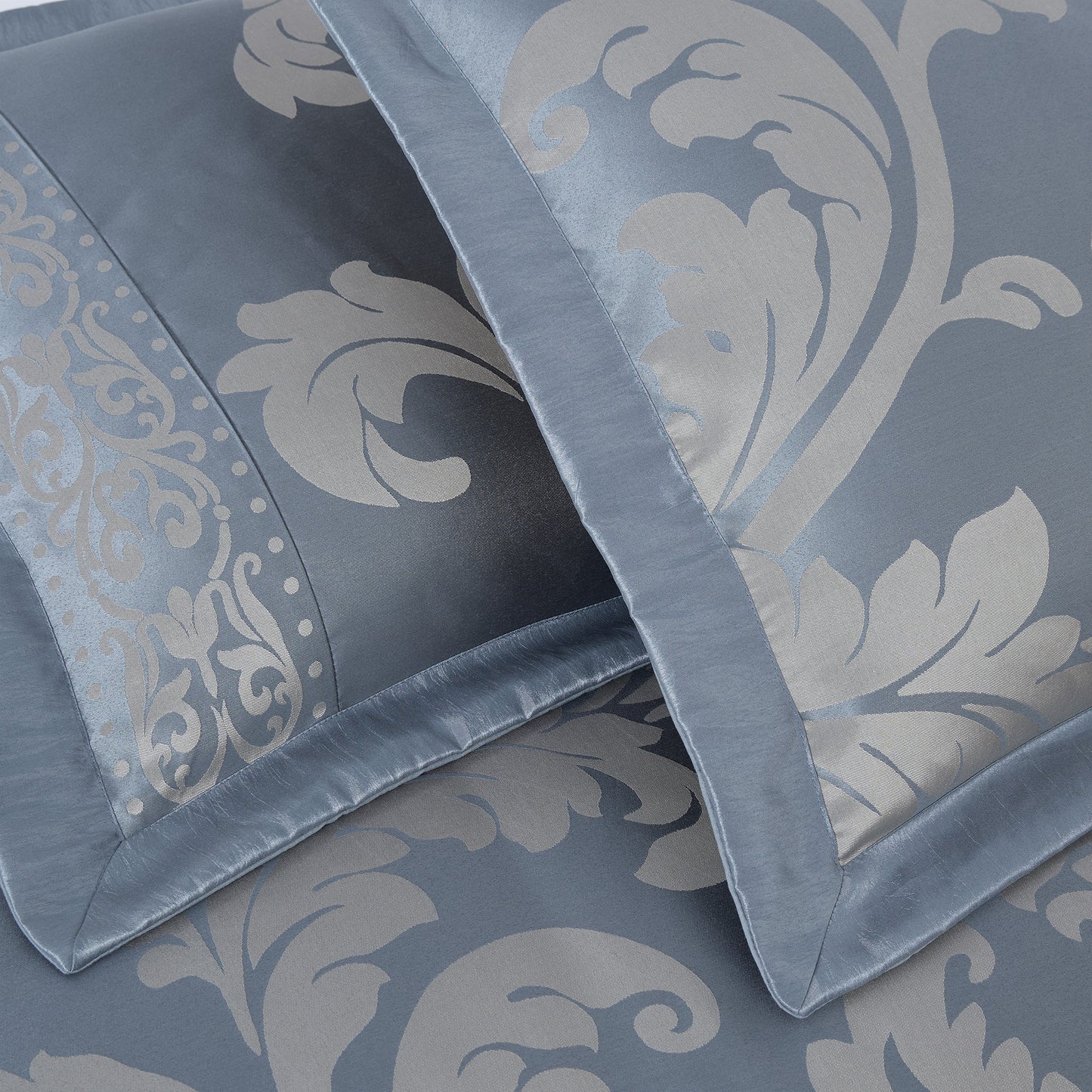 Valor 7-Piece Luxury Jacquard Floral Bed in a Bag Comforter Set