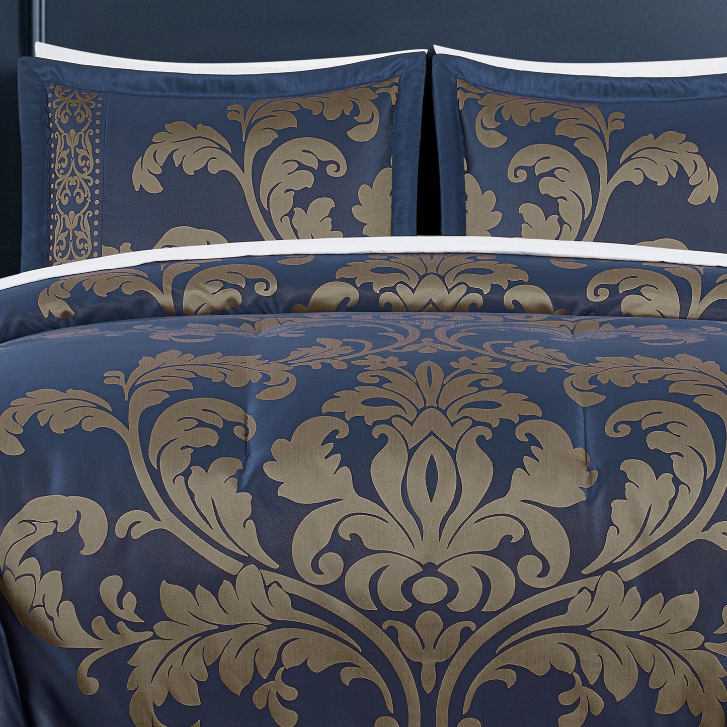 Valor 7-Piece Luxury Jacquard Floral Bed in a Bag Comforter Set