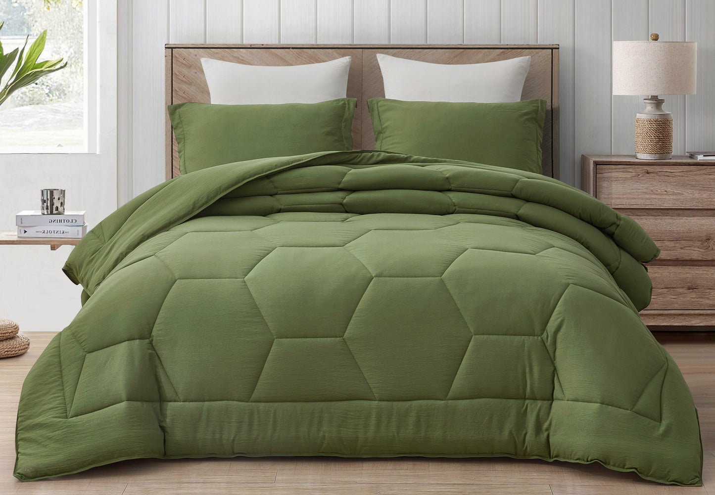 Vero 3-Piece Honeycomb Hexagon Microfiber Comforter Set