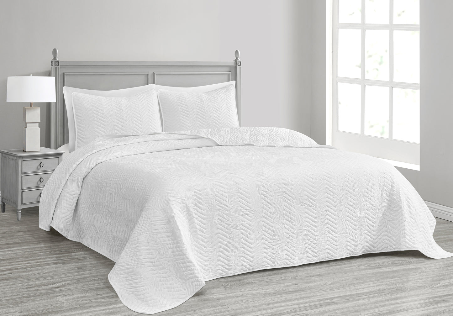 Weaver 3-Piece Zig Zag Microfiber Reversible Coverlet All Season Crinkle Textured Quilt Set