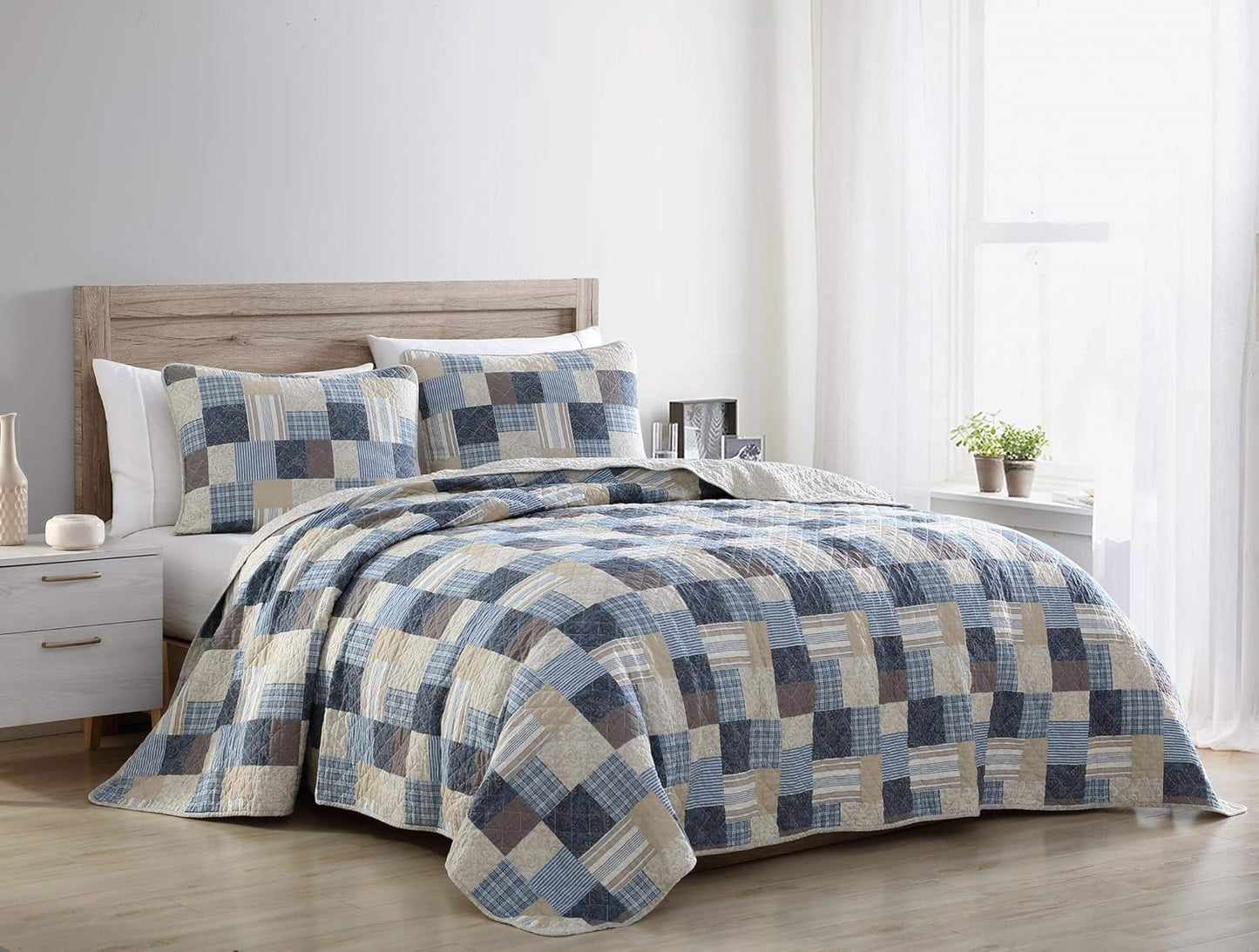 2/3-Piece Printed Lightweight Reversible Stone Washed Cotton Quilt Set