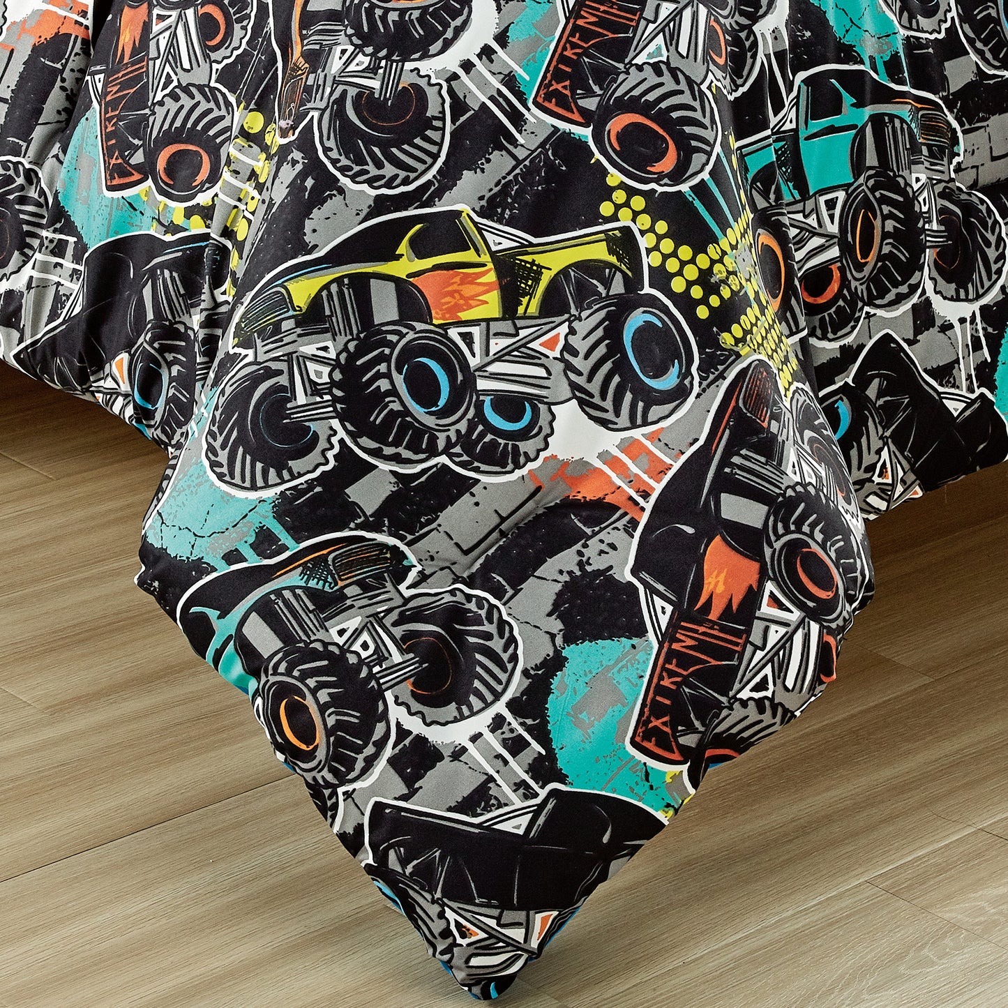 Monster Truck Racing Kids Microfiber Printed Comforter Set with Plush Pillow