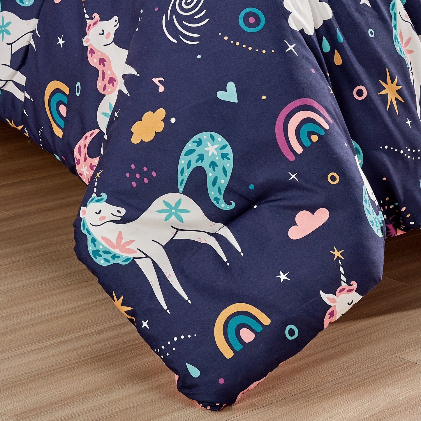 Cute Magical Unicorn Hearts Kids Microfiber Printed Comforter Set with Plush Pillow