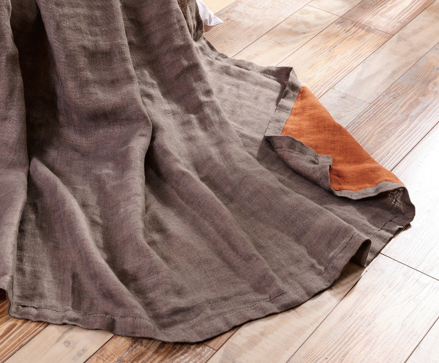 Belgian Flax Linen Reversible Throw Blanket