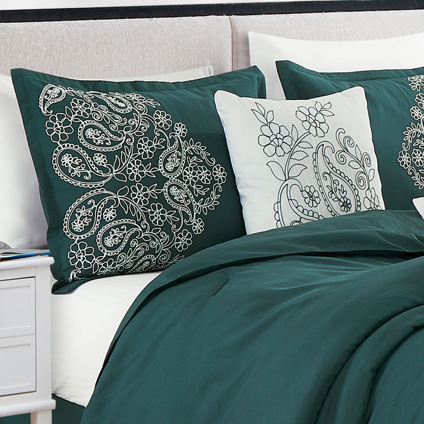 Linz 7-Piece Embroidered Paisley Floral Comforter Set